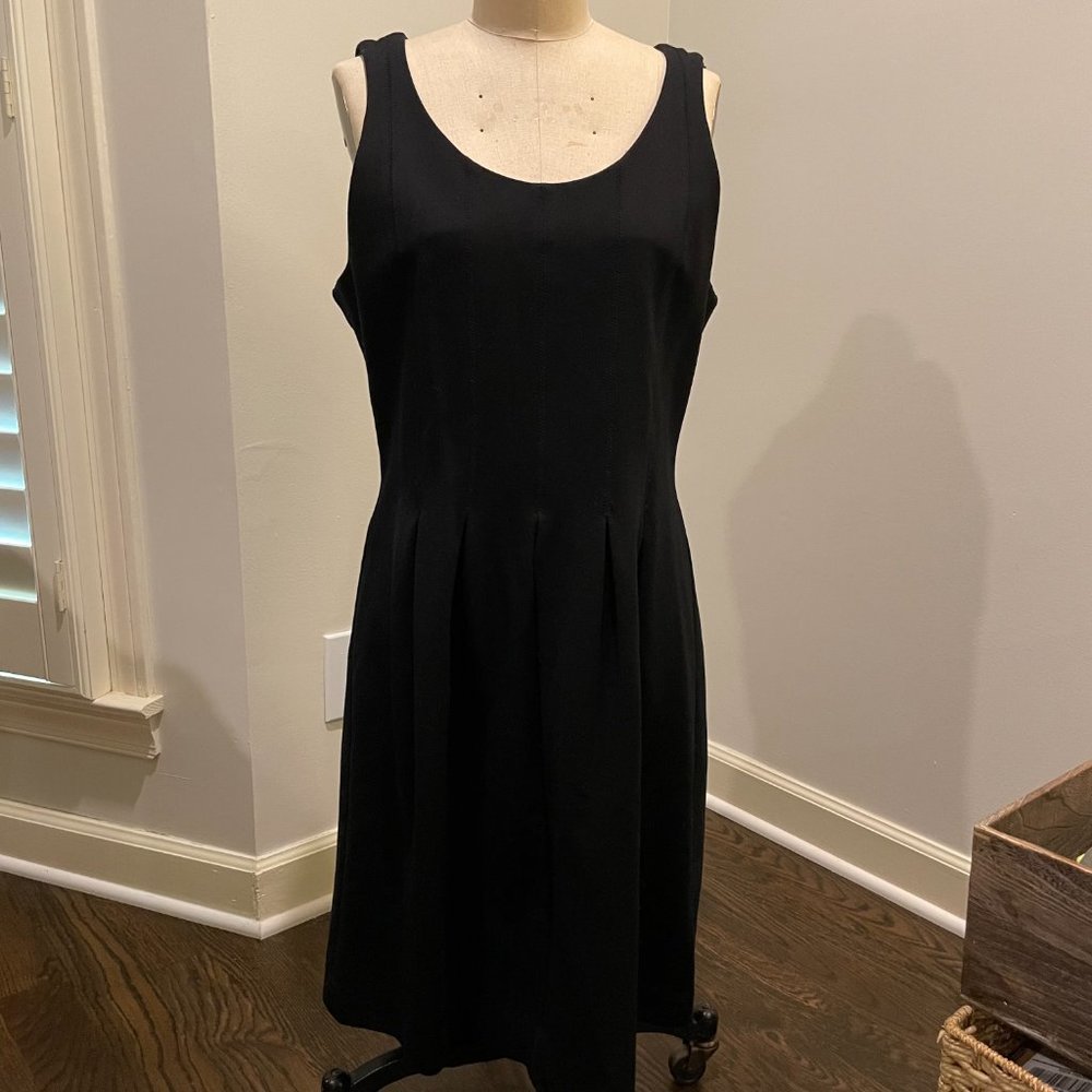JCREW Black Tank Dress Size 12 Pleated stretchy exposed back zipper